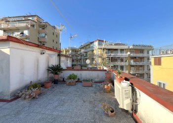 Terrazza - Two-room apartment via Prolungamento Carlo De Marco
 
41, Napoli - photo 1