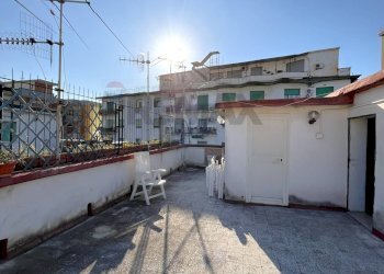 Terrazza - Two-room apartment via Prolungamento Carlo De Marco
 
41, Napoli - photo 3