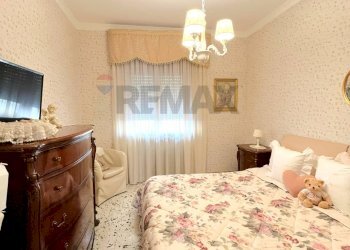 Camera / camera da letto - Two-room apartment via Prolungamento Carlo De Marco
 
41, Napoli - photo 11