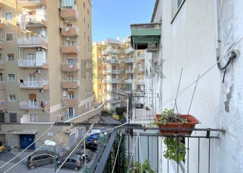 Balcone - Two-room apartment via Prolungamento Carlo De Marco
 
41, Napoli - photo 14