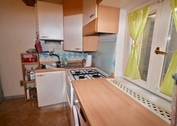 Cucina - Trilocale via dei Tintori, Modena (zona Centro Storico) - foto 5