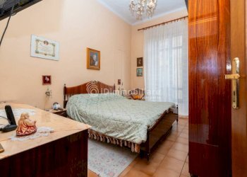 Camera da letto - Quadrilocale via Modena, 44, Torino (zona Aurora) - foto 19