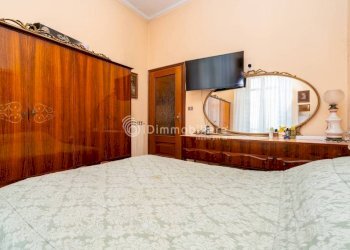 Camera da letto - Quadrilocale via Modena, 44, Torino (zona Aurora) - foto 23