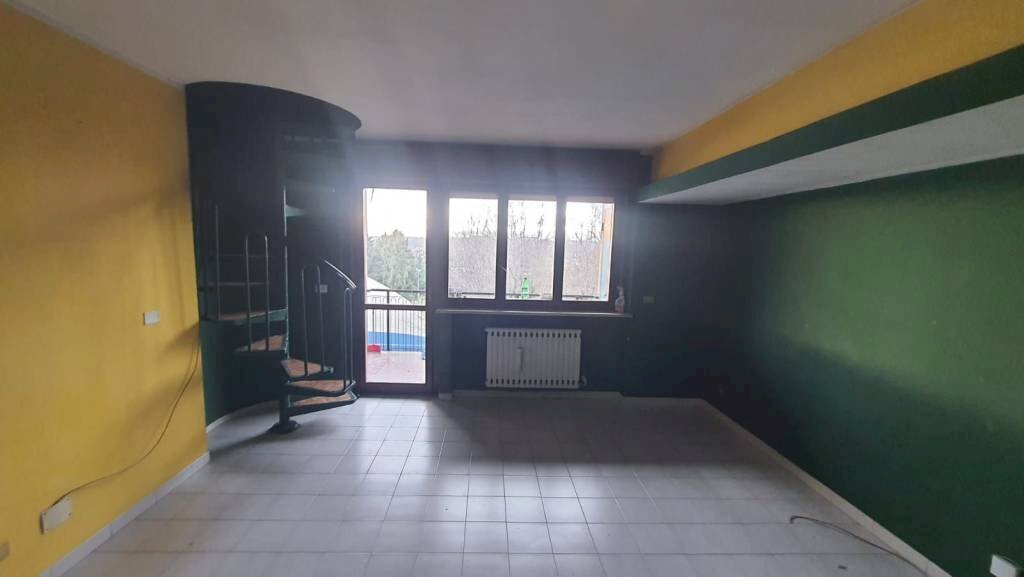 Soggiorno - Appartamento via Pavarolo, 9, Torino - foto 2