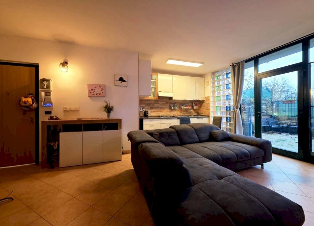 Salone - Trilocale strada Traversetolo, SN, Parma - foto 3