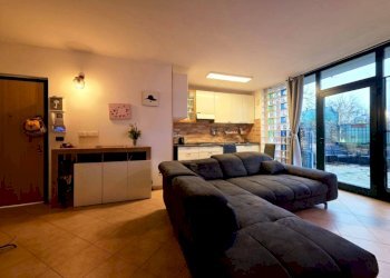 Salone - Three-room apartment strada Traversetolo, SN, Parma - photo 3