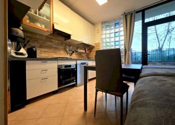 Cucina - Three-room apartment strada Traversetolo, SN, Parma - photo 10