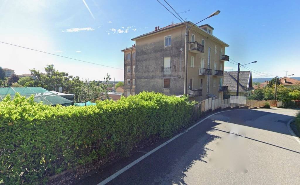 Facciata - Trilocale strada Barazzetto Vandorno, 12, Biella - foto 2