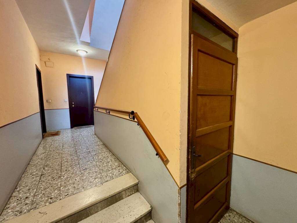 Interno palazzo - Trilocale strada Barazzetto Vandorno, 12, Biella - foto 3