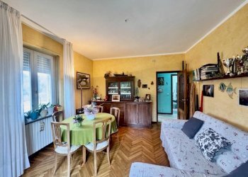 Salone - Trilocale strada Barazzetto Vandorno, 12, Biella - foto 7