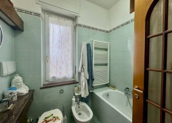 Bagno - Trilocale strada Barazzetto Vandorno, 12, Biella - foto 17