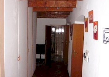 Corridoio - Bilocale via Caffaro, 7, Genova (zona Castelletto) - foto 27