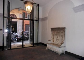 Interno palazzo - Bilocale via Caffaro, 7, Genova (zona Castelletto) - foto 32