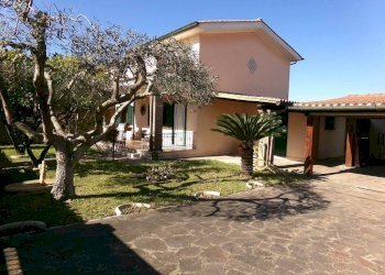 Giardino - Villa via Belvedere, 15, Anzio - foto 1