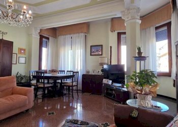 Interni - Appartamento via Giuseppe Casaregis, 1, Genova (zona Foce) - foto 11