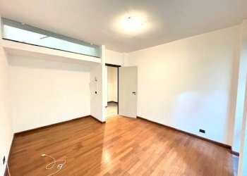 Camera da letto - Appartamento via Aurelia, 10, Chiavari - foto 30