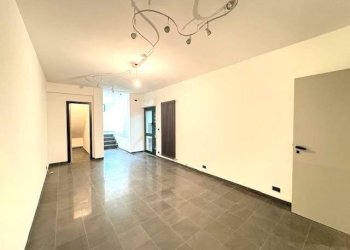 Camera da letto - Appartamento via Aurelia, 10, Chiavari - foto 32