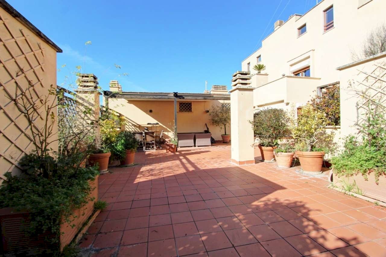 terrazza 3 - Attic via Vallombrosa, Roma - photo 1