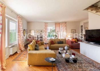 Salone - Villa strada Villabella, Giarole - foto 1