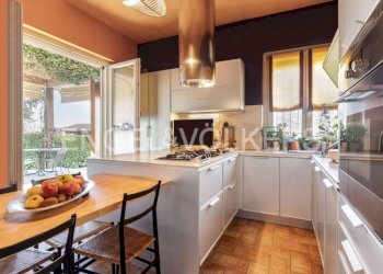 Cucina - Villa strada Villabella, Giarole - foto 5