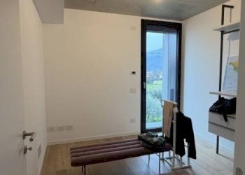 Camera da letto - Trilocale via San Tarcisio, 32, Bassano del Grappa - foto 13