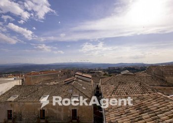 Trilocale piazza Duomo, 3, Catanzaro - foto 8