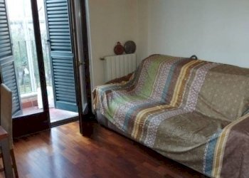 Camera da letto - Bilocale via Piave, 12, Cesano Boscone - foto 12