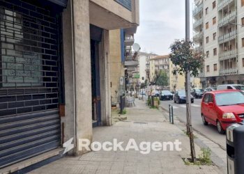 Negozio via Nicola Serra, 97, Cosenza - foto 3