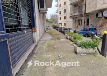 Negozio via Nicola Serra, 97, Cosenza - foto 7