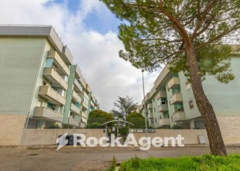 Facciata - Trilocale via dell'Annunciazione, 4, Gravina in Puglia - foto 2