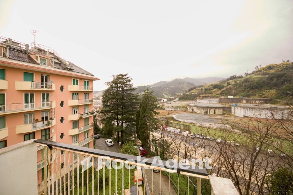 Bilocale via Monte Oliveto, 25, Genova (zona Pegli) - foto 2