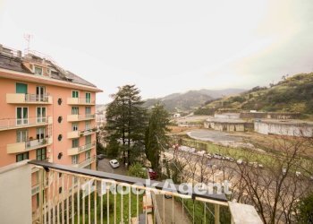 Bilocale via Monte Oliveto, 25, Genova (zona Pegli) - foto 2