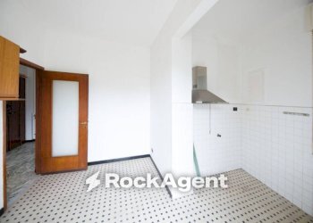 Cucina - Two-room apartment via Monte Oliveto, 25, Genova (neighborhood Pegli) - photo 9