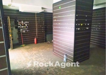 Interno non residenziale - Negozio via Nazionale, 180, Roma (zona Centro Storico) - foto 4