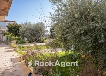 Giardino - Casa indipendente via Luigi Migliori, 76, Giulianova - foto 12