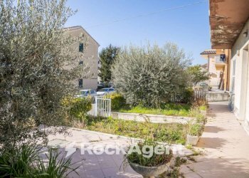 Giardino - Casa indipendente via Luigi Migliori, 76, Giulianova - foto 13