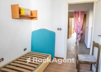 Camera da letto - Casa indipendente via Luigi Migliori, 76, Giulianova - foto 17
