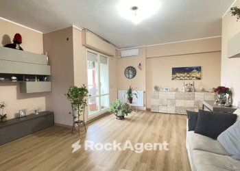 Salone - Attico via Nazionale, 5, Bellante - foto 1