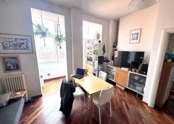 soggiorno - Appartamento via Don Giovanni Minzoni, Bologna (zona Centro Storico) - foto 3