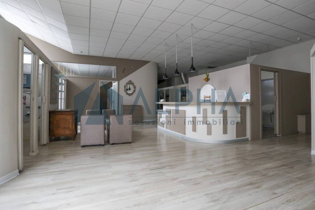 Interno non residenziale - Shop via Madonna delle Rose, Cesena - photo 1