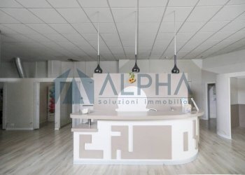 Interno non residenziale - Negozio via Madonna delle Rose, Cesena - foto 5