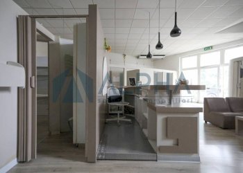 Interno non residenziale - Negozio via Madonna delle Rose, Cesena - foto 6