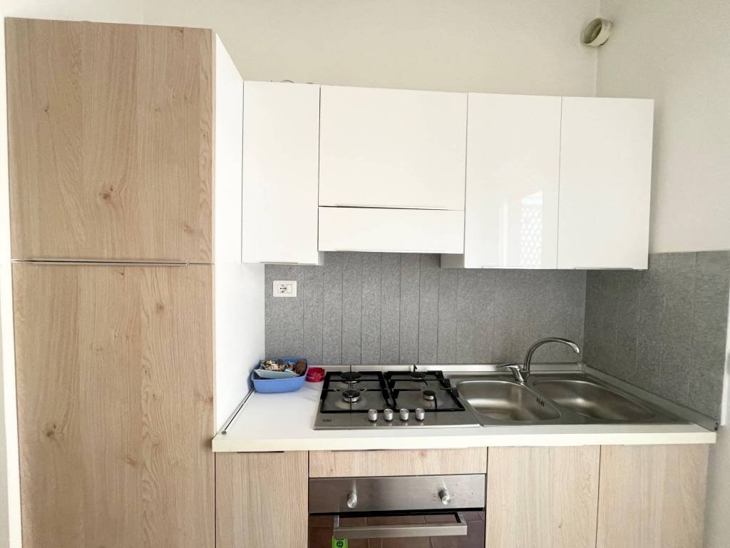 Cucina - Appartamento viale Ammiraglio del Bono, Roma (zona Lido di Ostia) - foto 3