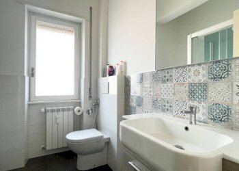 Bagno - Appartamento viale Ammiraglio del Bono, Roma (zona Lido di Ostia) - foto 9