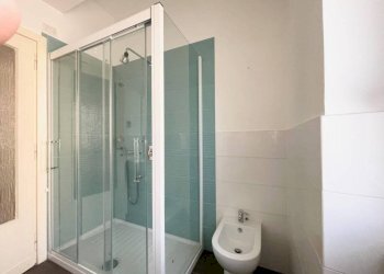 Bagno - Bilocale viale Ammiraglio del Bono, Roma (zona Lido di Ostia) - foto 12