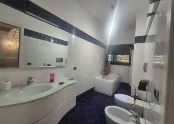 Bagno - Bilocale via Copenaghen, Roma (zona Torrino) - foto 23