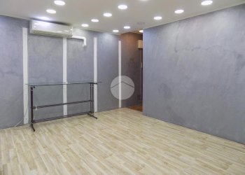 Negozio Via Roma, Chivasso - foto 9