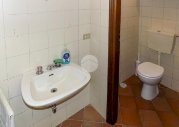 Negozio Via Roma, Chivasso - foto 13