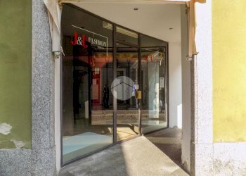 Negozio Via Roma, Chivasso - foto 18