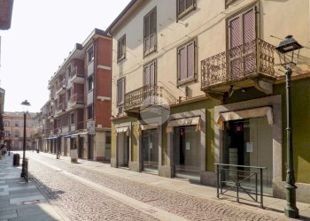 Negozio Via Roma, Chivasso - foto 20